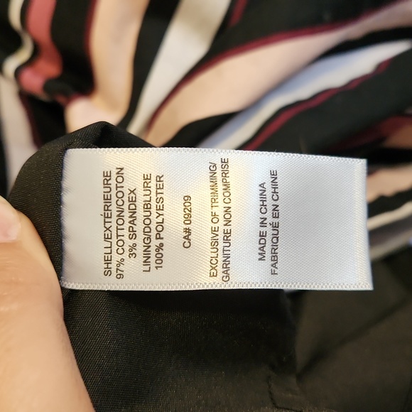 Black and pink striped dress - Picture 7 of 8